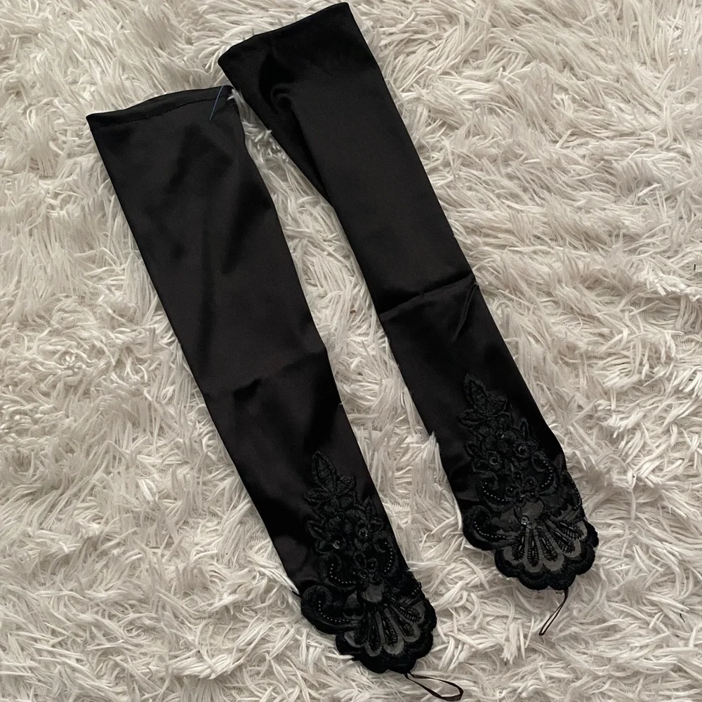 Elegant Black Satin Opera Gloves